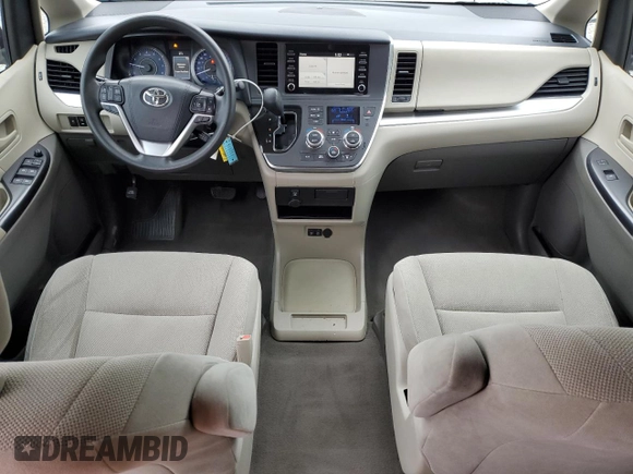 2019 Toyota Sienna L with VIN 5TDZZ3DC2KS993259, listed as a Copart auction lot 87391084 with 202,932 mi miles and Salvage Title. Bid and sale history available at carsss.com. Image 8.