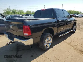 2017 Ram 1500 Big Horn z VIN 1C6RR7LG2HS610892, wystawiony jako Copart lot #57277025 z przebiegiem 67 936 mil mil oraz Czysty tytuł • Clean title. Historia ofert i sprzedaży dostępna na DreamBid. Obrazek 3.