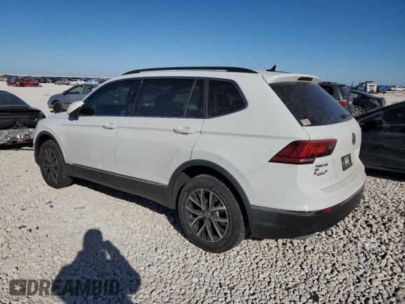 2020 Volkswagen Tiguan SE with VIN 3VV2B7AX4LM025185, listed as a Copart auction lot 48942445 with 82,550 mi miles and Salvage Title. Bid and sale history available at DreamBid. Image 2.