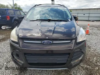 2013 Ford Escape SE with VIN 1FMCU9GX2DUD00349, listed as a Copart auction lot 56070475 with 122,785 mi miles and Salvage title. Bid and sale history available at DreamBid. Image 5.