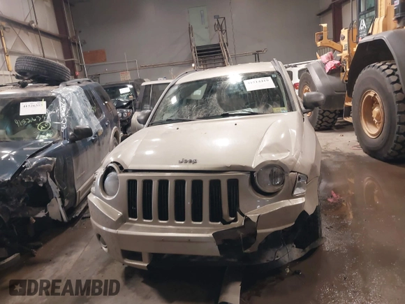 2010 Jeep Compass Sport with VIN 1J4NF4FB7AD501587, listed as a IAAI auction lot 41514419 with 154,826 mi miles. Bid and sale history available at carsss.com. Image 12.