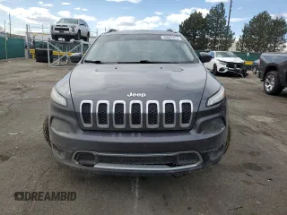 2016 Jeep Cherokee Limited with VIN 1C4PJMDS0GW145433, listed as a Copart auction lot 49681875 with 101,999 mi miles and Salvage title. Bid and sale history available at DreamBid. Image 5.