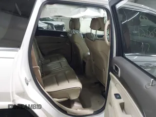 2017 Jeep Grand Cherokee Overland with VIN 1C4RJFCG7HC749730, listed as a IAAI auction lot 42009994 with 111,073 mi miles. Bid and sale history available at carsss.com. Image 8.