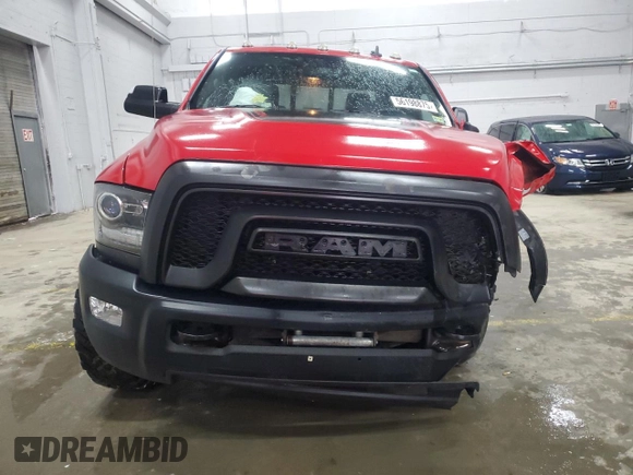 2017 Ram 2500 Power Wagon z VIN 3C6TR5EJ3HG731568, wystawiony jako Copart lot #56198875 z przebiegiem 88 671 mil mil oraz Szkoda całkowita • Salvage title. Historia ofert i sprzedaży dostępna na DreamBid. Obrazek 5.
