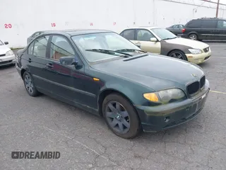 2005 BMW 3 Series 325i z VIN WBAEV33415KX11061, wystawiony jako IAAI lot #42810241 z przebiegiem 168 338 mil mil oraz . Historia ofert i sprzedaży dostępna na DreamBid. Obrazek 1.