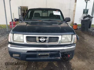 2000 Nissan Frontier XE z VIN 1N6ED26Y6YC328713, wystawiony jako IAAI lot #42314409 z przebiegiem 134 340 mil mil oraz . Historia ofert i sprzedaży dostępna na DreamBid. Obrazek 12.