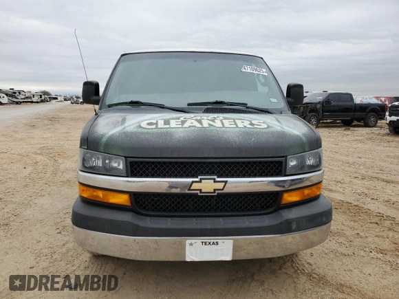 2018 Chevrolet Express Cargo Van with VIN 1GCWGAFG9J1906904, listed as a Copart auction lot 47109625 with 146,396 mi miles and Clean Title. Bid and sale history available at carsss.com. Image 5.