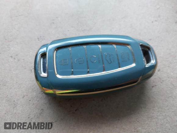 2022 Hyundai Venue Limited with VIN KMHRC8A37NU177565, listed as a IAAI auction lot 41735253 with Not Provided miles and . Bid and sale history available at DreamBid. Image 11.