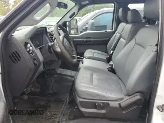 2015 Ford F-250 XLT with VIN 1FT7X2B6XFEA74111, listed as a Copart auction lot 52918695 with 114,522 mi miles and Salvage title. Bid and sale history available at DreamBid. Image 7.