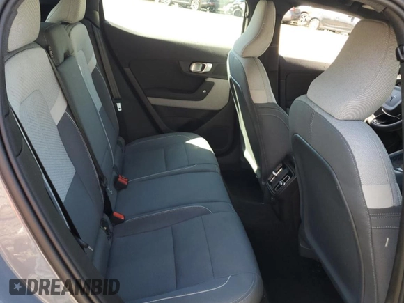 2023 Polestar 2 z VIN YSMED3KA5PL131679, wystawiony jako Copart lot #54813885 z przebiegiem 23 960 mil mil oraz Tytuł czysty. Historia ofert i sprzedaży dostępna na DreamBid. Obrazek 10.