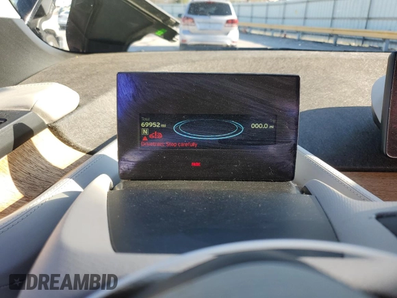 2014 BMW i3 with VIN WBY1Z2C54EV283864, listed as a Copart auction lot 50155985 with 69,952 mi miles and Salvage Title. Bid and sale history available at carsss.com. Image 9.