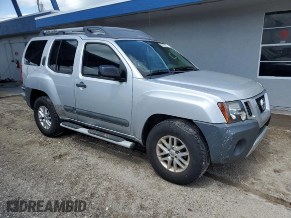 2014 Nissan Xterra S with VIN 5N1AN0NU4EN810934, listed as a Copart auction lot 65181555 with 92,786 mi miles and Clean title. Bid and sale history available at DreamBid. Image 4.