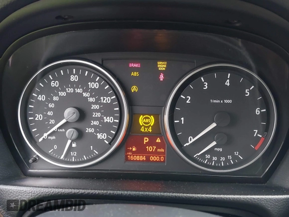 2006 BMW 3 Series 325xi with VIN WBAVD13526KV02817, listed as a IAAI auction lot 41772852 with 160,884 mi miles. Bid and sale history available at carsss.com. Image 7.