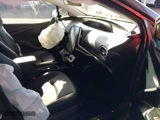 2018 Toyota Prius Two with VIN JTDKARFUXJ3062963, listed as a IAAI auction lot 41588989 with 114,842 mi miles. Bid and sale history available at carsss.com. Image 5.