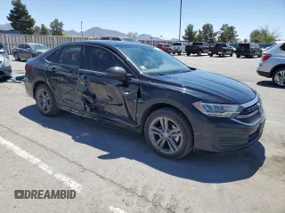 2022 Volkswagen Jetta SE z VIN 3VW7M7BU7NM032943, wystawiony jako Copart lot #54368325 z przebiegiem 32 106 mil mil oraz Szkoda całkowita • Salvage title. Historia ofert i sprzedaży dostępna na DreamBid. Obrazek 4.