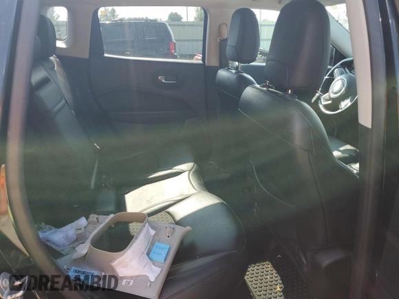 2020 Jeep Compass Latitude с VIN 3C4NJDBB8LT149997, выставлен на аукционе Copart как лот 63659125 с пробегом 36 647 миль миль и Списание • Salvage title. История ставок и продаж доступна на DreamBid. Изображение 11.