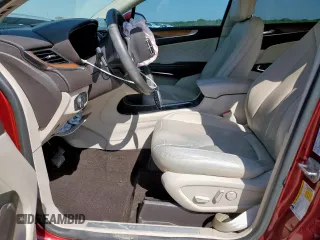 2019 Lincoln MKC Select with VIN 5LMCJ2C93KUL45415, listed as a Copart auction lot 52195285 with 45,751 mi miles and Salvage title. Bid and sale history available at DreamBid. Image 7.