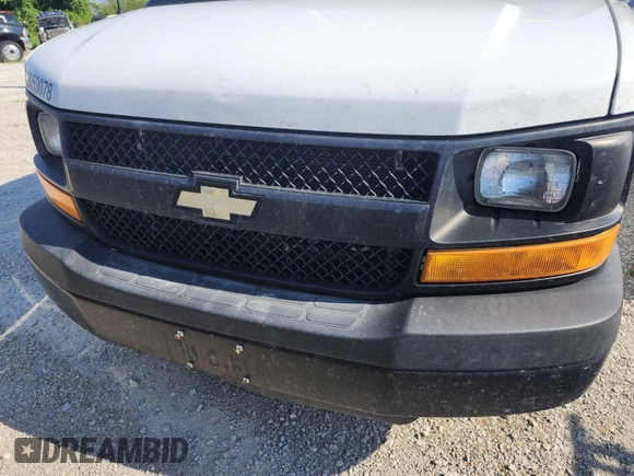 2015 Chevrolet Express Cargo with VIN 1GCWGFCF2F1262646, listed as a IAAI auction lot 42801576 with 165,952 mi miles and . Bid and sale history available at DreamBid. Image 10.