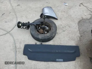 2004 Toyota RAV4 z VIN JTEGD20V940007749, wystawiony jako Copart lot #55981425 z przebiegiem Nie podano mil oraz Nie do naprawy • Non repairable. Historia ofert i sprzedaży dostępna na DreamBid. Obrazek 13.