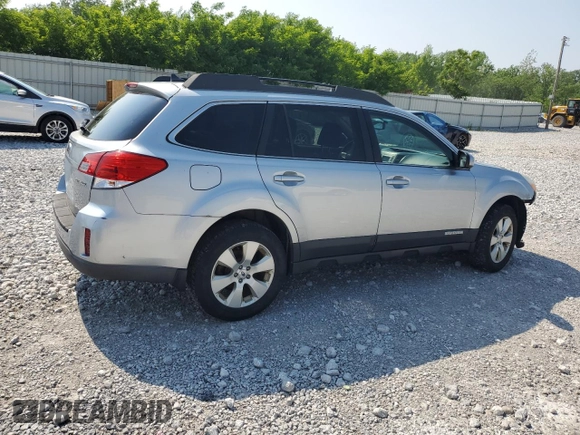 2012 Subaru Outback Limited with VIN 4S4BRBJC8C3212209, listed as a Copart auction lot 60586545 with 165,953 mi miles and Salvage title. Bid and sale history available at DreamBid. Image 3.