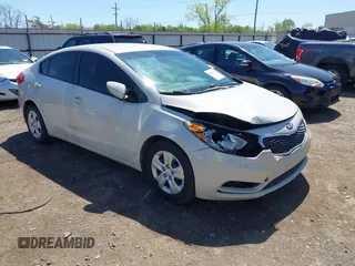 2015 Kia Forte LX with VIN KNAFK4A64F5341781, listed as a IAAI auction lot 42006968 with 219,151 mi miles and . Bid and sale history available at carsss.com. Image 1.
