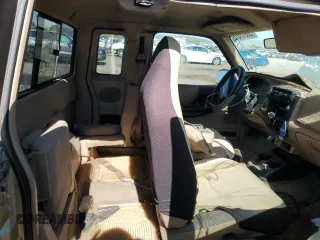 2001 Ford Ranger XL z VIN 1FTYR14U41PA85591, wystawiony jako Copart lot #59917615 z przebiegiem 257 547 mil mil oraz Szkoda całkowita • Salvage title. Historia ofert i sprzedaży dostępna na DreamBid. Obrazek 10.