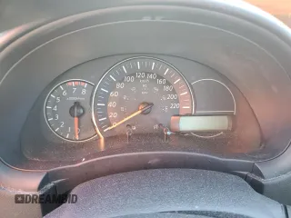 2015 Nissan Micra S z VIN 3N1CK3CPXFL204014, wystawiony jako Copart lot #50010915 z przebiegiem Nie podano mil oraz Nie do naprawy • Non repairable. Historia ofert i sprzedaży dostępna na DreamBid. Obrazek 9.