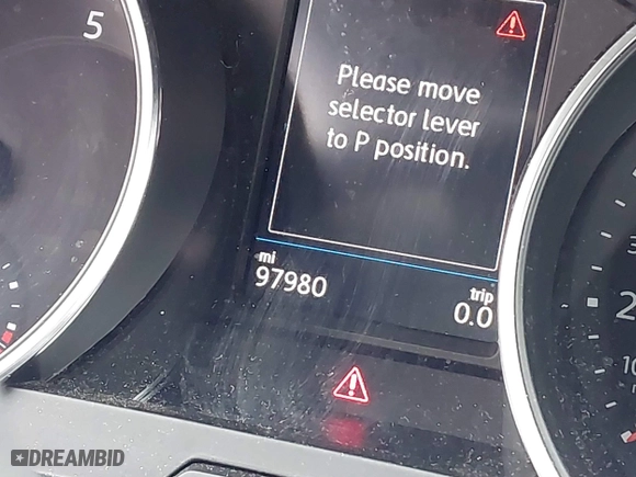 2019 Volkswagen Tiguan S with VIN 3VV0B7AX8KM178139, listed as a IAAI auction lot 41860225 with 97,980 mi miles. Bid and sale history available at carsss.com. Image 7.