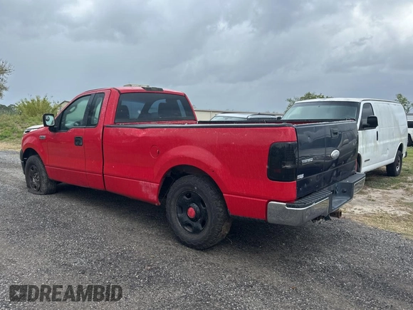 2007 Ford F-150 XL with VIN 1FTRF12W47KB40354, listed as a Copart auction lot 48202075 with 347,761 mi miles and Clean Title. Bid and sale history available at carsss.com. Image 3.