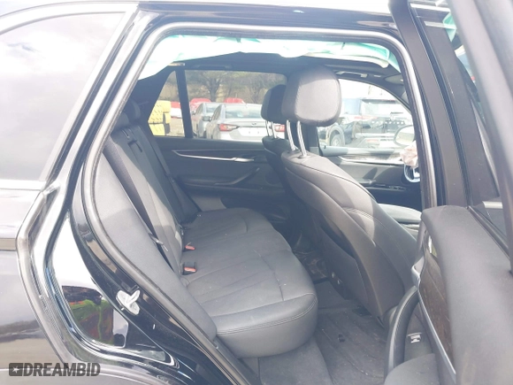 2017 BMW X5 xDrive35i with VIN 5UXKR0C36H0V77999, listed as a IAAI auction lot 41867766 with 98,222 mi miles. Bid and sale history available at carsss.com. Image 8.