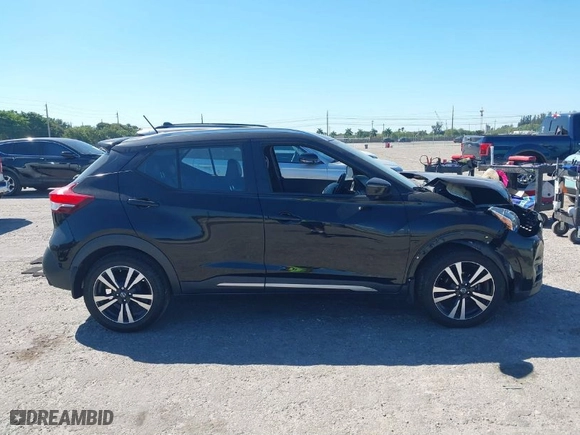 2019 Nissan Kicks SV with VIN 3N1CP5CU9KL496350, listed as a IAAI auction lot 41710899 with 46,706 mi miles. Bid and sale history available at carsss.com. Image 14.