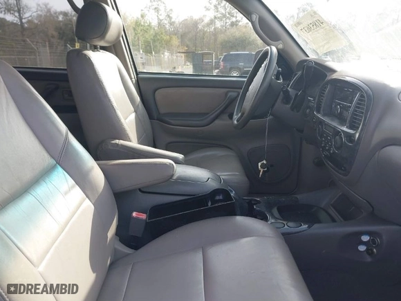 2004 Toyota Sequoia SR5 with VIN 5TDZT34A14S235027, listed as a IAAI auction lot 41853637 with 339,948 mi miles. Bid and sale history available at carsss.com. Image 5.