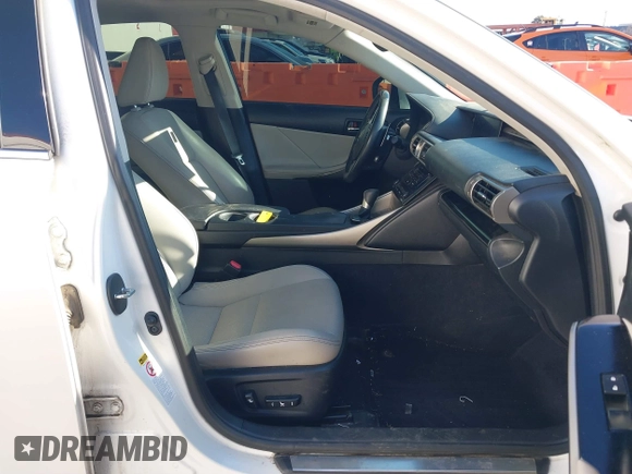 2014 Lexus IS 350 with VIN JTHBE1D23E5001809, listed as a IAAI auction lot 41439427 with 145,771 mi miles and . Bid and sale history available at DreamBid. Image 5.