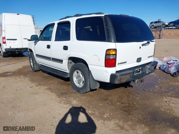 2004 Chevrolet Tahoe LT with VIN 1GNEC13Z44R323201, listed as a IAAI auction lot 41481138 with 216,869 mi miles. Bid and sale history available at carsss.com. Image 3.