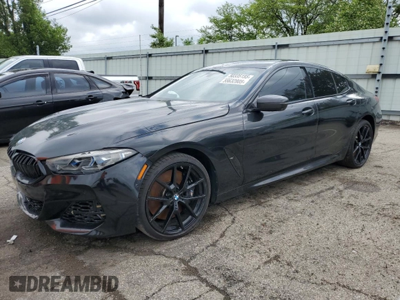 2022 BMW 8 Series M850i z VIN WBAGV8C02NCK08667, wystawiony jako Copart lot #55632805 z przebiegiem 22 737 mil mil oraz Szkody całkowita. Historia ofert i sprzedaży dostępna na DreamBid. Obrazek 1.