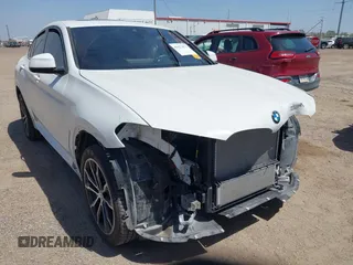 2025 BMW X4 xDrive30i z VIN 5UX33DT05S9X68660, wystawiony jako IAAI lot #41827872 z przebiegiem 8020 mil mil oraz . Historia ofert i sprzedaży dostępna na DreamBid. Obrazek 1.