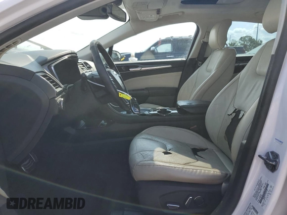 2014 Ford Fusion Titanium с VIN 3FA6P0K91ER373269, выставлен на аукционе Copart как лот 55870365 с пробегом 171 165 миль миль и Списание • Salvage title. История ставок и продаж доступна на DreamBid. Изображение 7.
