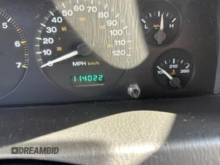 2004 Jeep Grand Cherokee Laredo z VIN 1J4GX48N24C436753, wystawiony jako Copart lot #88142905 z przebiegiem 114 022 mil mil oraz Czysty tytuł • Clean title. Historia ofert i sprzedaży dostępna na DreamBid. Obrazek 8.