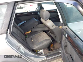 2004 Audi allroad A6 V8 z VIN WA1YD64B74N078543, wystawiony jako IAAI lot #41480613 z przebiegiem 65 216 mil mil oraz . Historia ofert i sprzedaży dostępna na DreamBid. Obrazek 8.