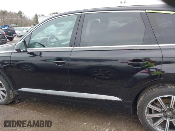 2019 Audi Q7 Premium Plus с VIN WA1LHAF77KD038525, выставлен на аукционе IAAI как лот 41736141 с пробегом 38 928 миль миль и . История ставок и продаж доступна на DreamBid. Изображение 14.