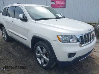 2012 Jeep Grand Cherokee Overland with VIN 1C4RJECT5CC362349, listed as a IAAI auction lot 41760221 with 218,350 mi miles. Bid and sale history available at carsss.com. Image 6.