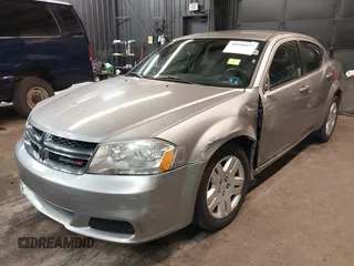 2014 Dodge Avenger SE with VIN 1C3CDZAB5EN228953, listed as a IAAI auction lot 41898027 with 33,731 mi miles. Bid and sale history available at carsss.com. Image 20.