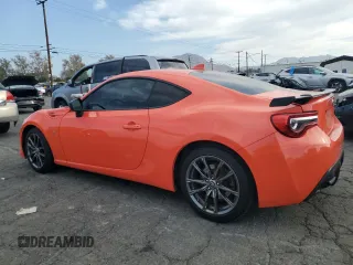 2017 Toyota 86 with VIN JF1ZNAA15H8708415, listed as a Copart auction lot 85242424 with 137,942 mi miles and Clean Title. Bid and sale history available at carsss.com. Image 2.