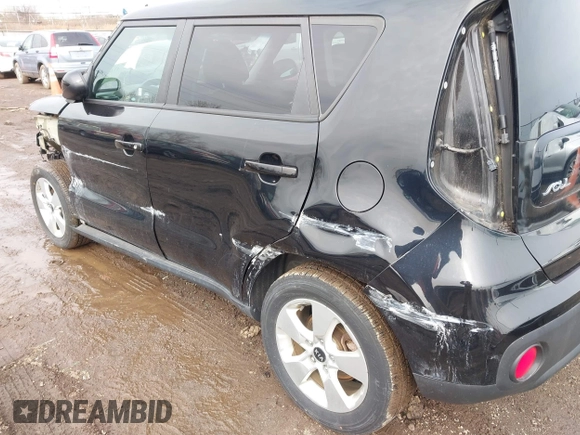 2018 Kia Soul with VIN KNDJN2A20J7593031, listed as a IAAI auction lot 41687316 with 26,133 mi miles. Bid and sale history available at carsss.com. Image 6.
