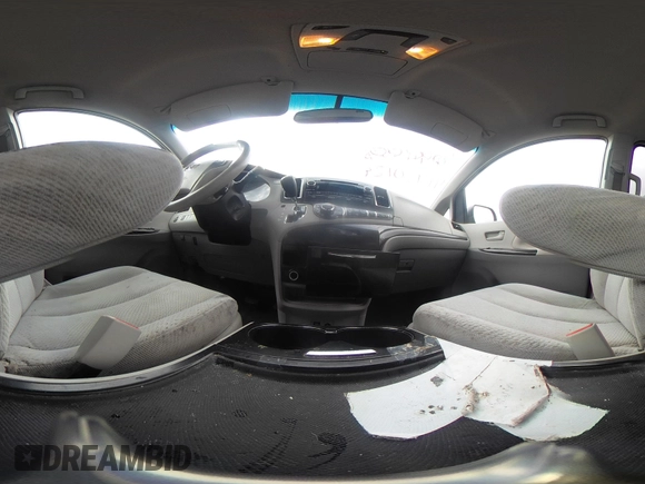 2014 Toyota Sienna LE AAS z VIN 5TDKK3DC5ES447517, wystawiony jako IAAI lot #41930129 z przebiegiem 166 200 mil mil oraz . Historia ofert i sprzedaży dostępna na DreamBid. Obrazek 18.