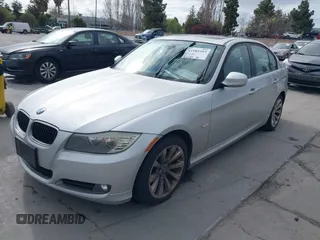 2011 BMW 3 Series 328i with VIN WBAPH5C50BA441956, listed as a IAAI auction lot 41903593 with 100,455 mi miles and . Bid and sale history available at carsss.com. Image 6.