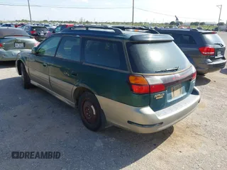 2000 Subaru Legacy Outback Limited z VIN 4S3BH6863Y7627386, wystawiony jako IAAI lot #42748565 z przebiegiem 143 246 mil mil oraz . Historia ofert i sprzedaży dostępna na DreamBid. Obrazek 3.