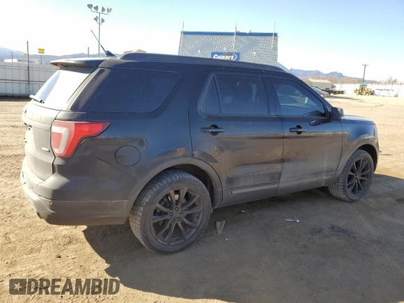 2018 Ford Explorer XLT with VIN 1FM5K8DH5JGC54760, listed as a Copart auction lot 47113805 with 115,784 mi miles and Salvage Title. Bid and sale history available at DreamBid. Image 3.