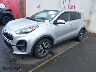 2022 Kia Sportage LX with VIN KNDPM3AC8N7983442, listed as a IAAI auction lot 41648374 with 63,865 mi miles. Bid and sale history available at carsss.com. Image 17.