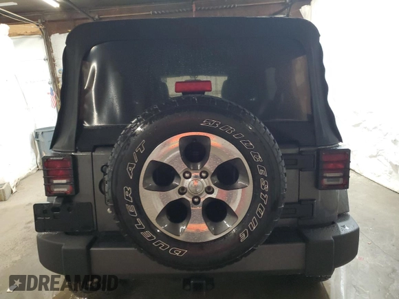 2018 Jeep Wrangler JK Unlimited Sahara with VIN 1C4HJWEG2JL848115, listed as a Copart auction lot 80292624 with 72,591 mi miles and Salvage Title. Bid and sale history available at carsss.com. Image 6.